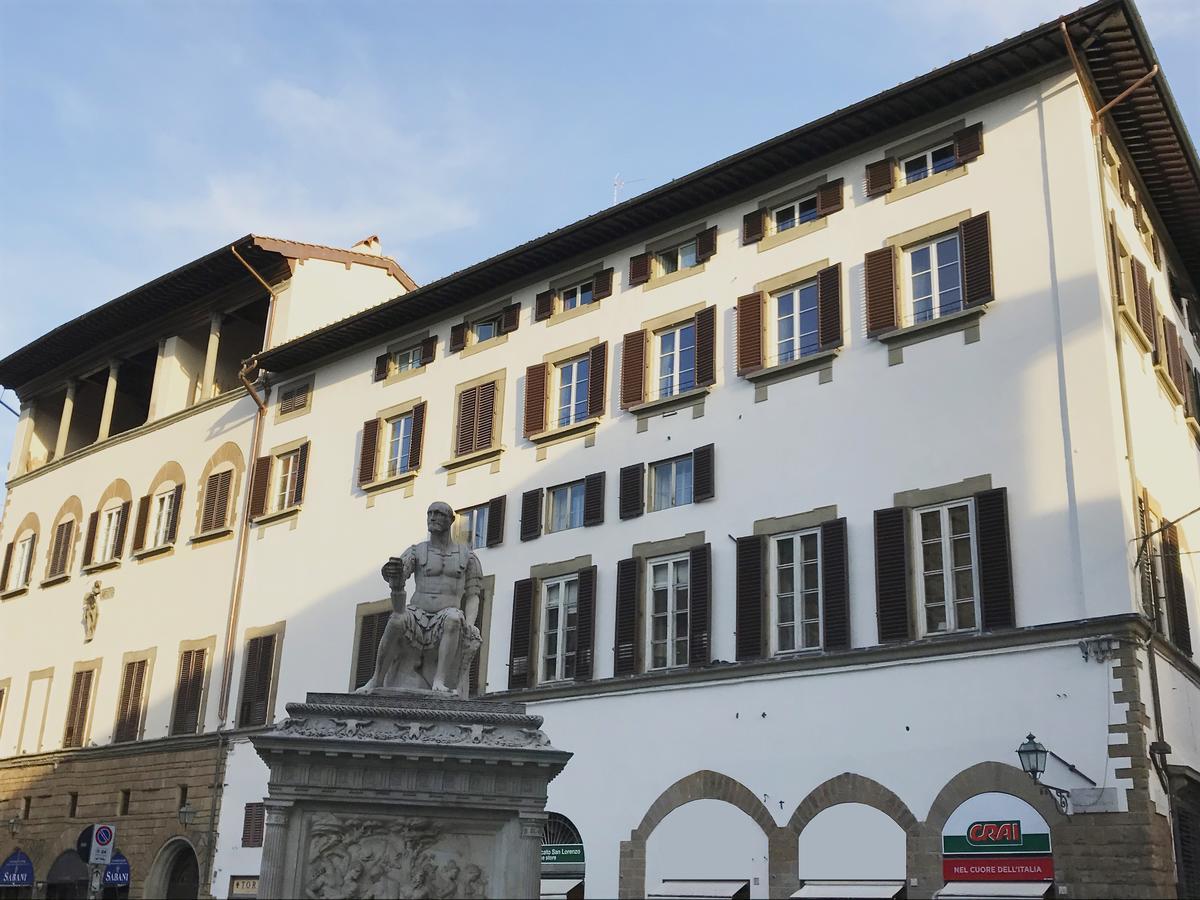 Palazzo Della Stufa Residenza D'Epoca Panzió Firenze Kültér fotó